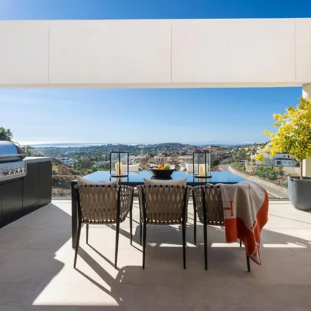 La Morelia Penthouse Apartment Marbella